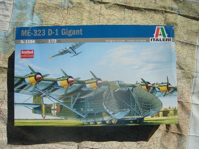 Italeri IT1104 Me-323 D-1 'GIGANT' Model airplane