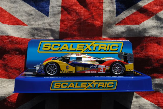 scalextric peugeot 908 hdi fap