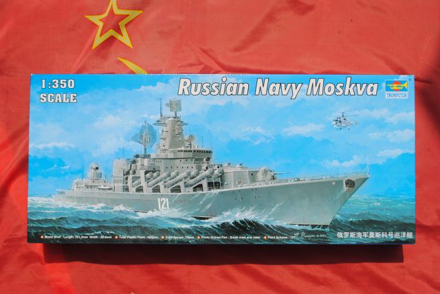 Trumpeter 04518 RUSSIAN NAVY MOSKVA - grootste modelbouwwinkel van Europa