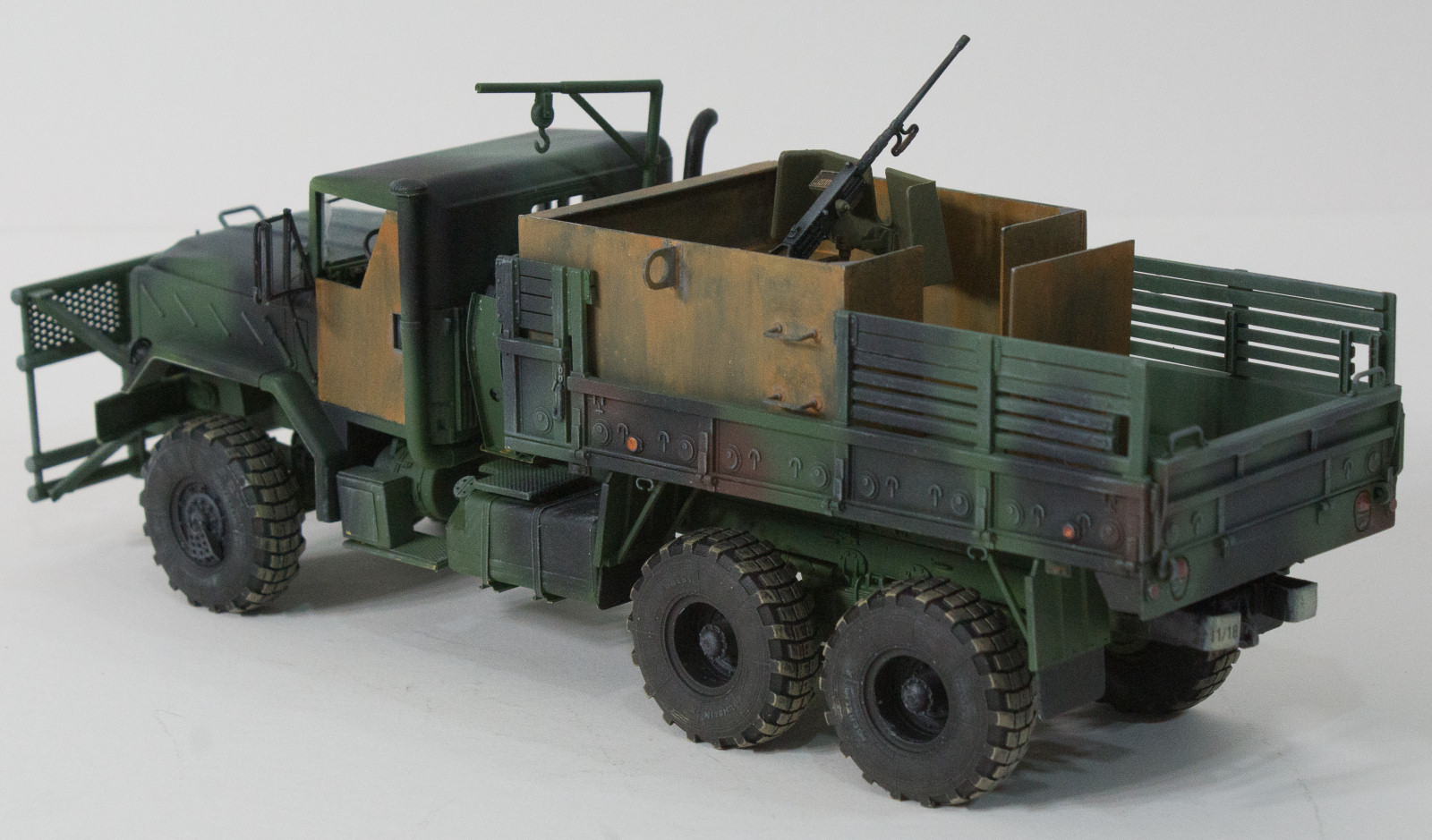 Italeri It6503 Us Armoured Gun Truck Modelbouw Legervoertuig