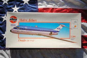 images/productimages/small/douglas-dc-9-32-airfix-03182-doos.jpg