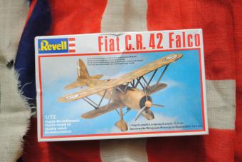 images/productimages/small/fiat-c.r.42-falco-revell-4171-doos.jpg