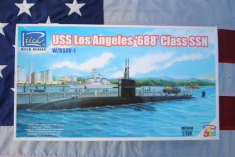 Riich Models RN28008 USS Los Angeles 688 Class SSN With DSRV-1