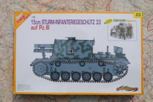 Cyber Hobby 9123 15cm STURM-INFANTRIEGESCHÜTZ 33 auf Panz.III ...