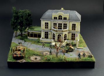 Italeri 6107 1944 Operation Market Garden / Arnhem Sector Hartenstein Hotel - Battle Set