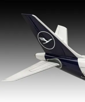 Revell 03816 Airbus A330-300 “Lufthansa New Livery”