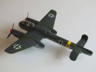 Revell 04331 Arado Ar-240 A-02