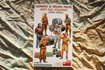 MiniArt 49018 German & Italian Pilots With DAL Soldiers North Africa