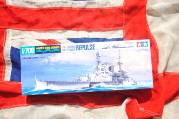 Tamiya 31617 HMS Repulse Royal Navy Battlecruiser Renown-class