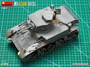 MiniArt 35417 M3 Stuart Diesel Early Production