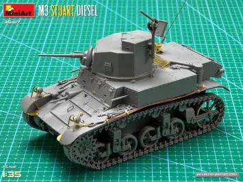 MiniArt 35417 M3 Stuart Diesel Early Production