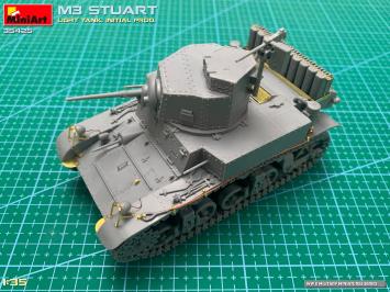 MiniArt 35425 M3 Stuart Light Tank. Initial Prod.