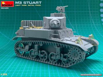 MiniArt 35425 M3 Stuart Light Tank. Initial Prod.