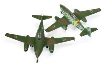 Airfix A03090A Messerschmitt Me 262A-1a/2a