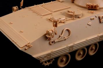 HobbyBoss 82473 PLA ZSD90 APC