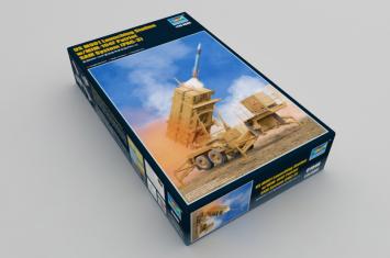 Trumpeter 01040 US M901 Launching Station with MIM-104F Patriot SAM System 