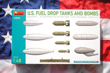 MiniArt 49015 U.S. Fuel Drop Tanks and Bombs